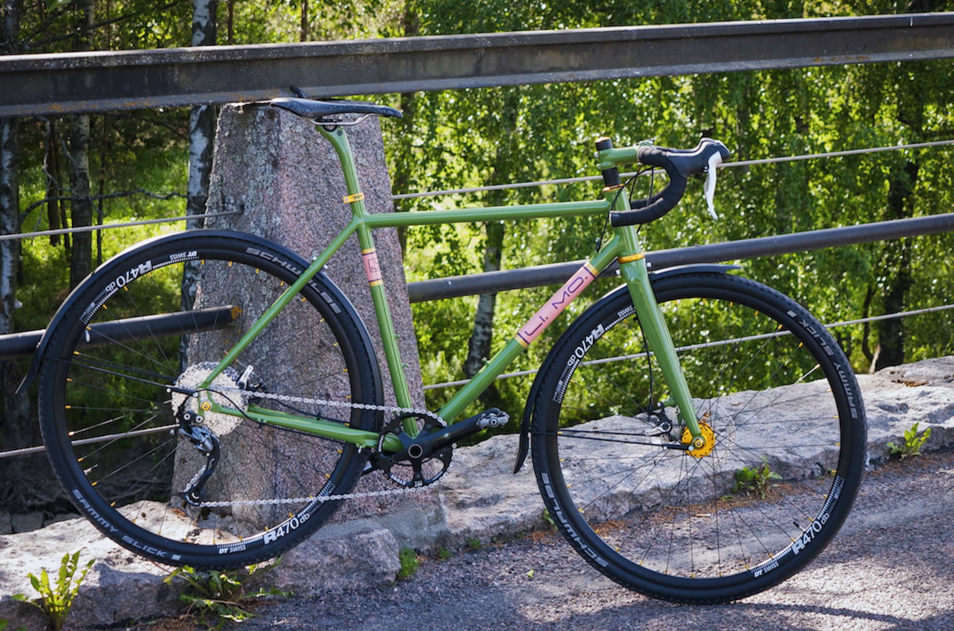 LI.MO. nro 3 on gravel.